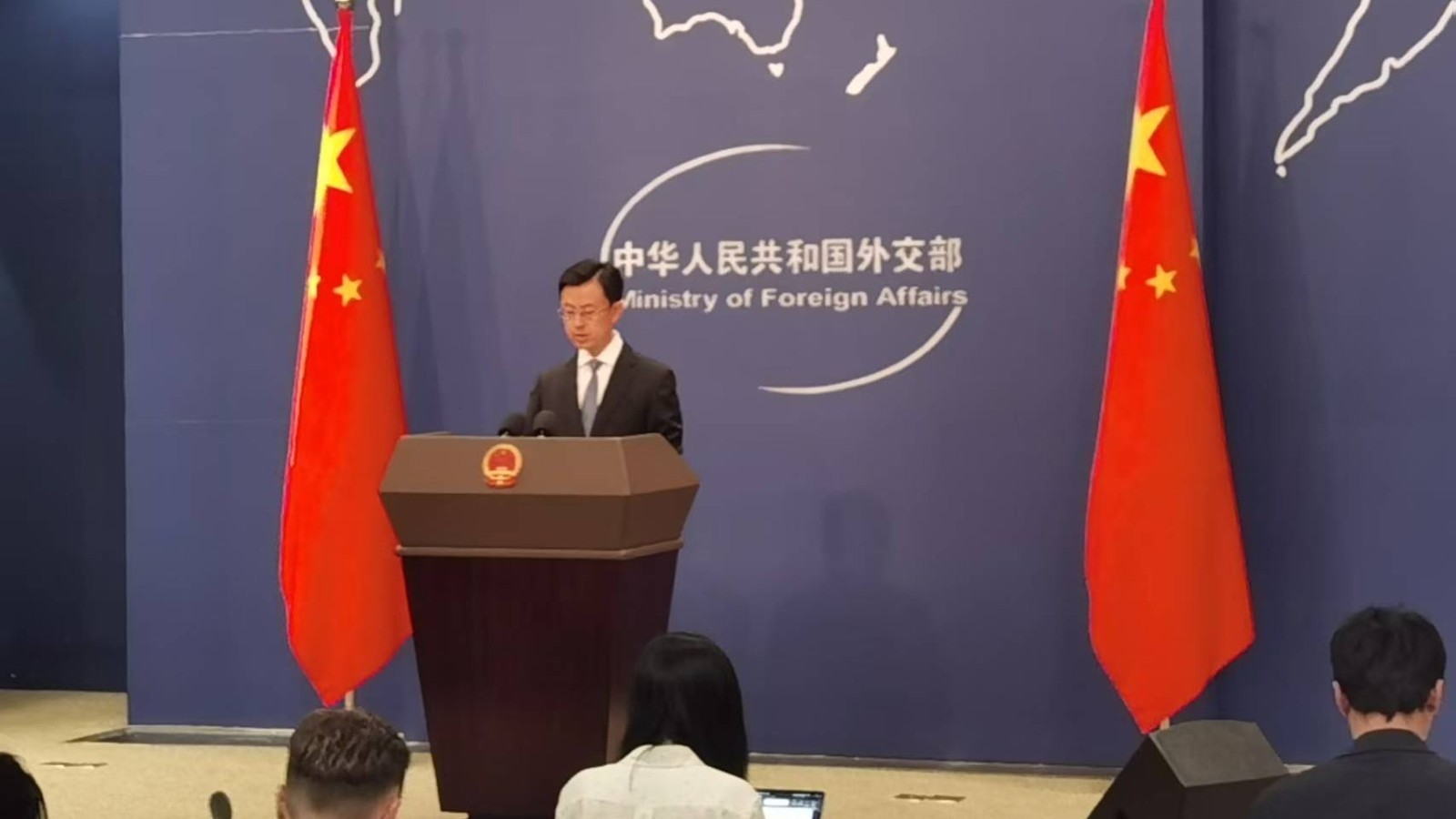 联合国安理会讨论美关税政策 外交部回应 联合国安理会讨论美关税政策 外交部回应