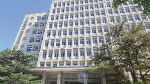 中国贸促会就美国工商界代表随团访华回答媒体提问 中国贸促会就美国工商界代表随团访华回答媒体提问