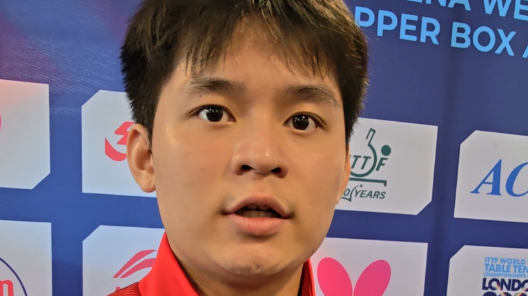 国乒男团3-0完胜韩国晋级四强,赛后林诗栋感谢队友 国乒男团3-0完胜韩国晋级四强,赛后林诗栋感谢队友