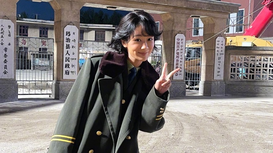 由杨紫、胡歌主演的《生命树》豆瓣开分8.1,平台显示超18万人打分 由杨紫、胡歌主演的《生命树》豆瓣开分8.1,平台显示超18万人打分