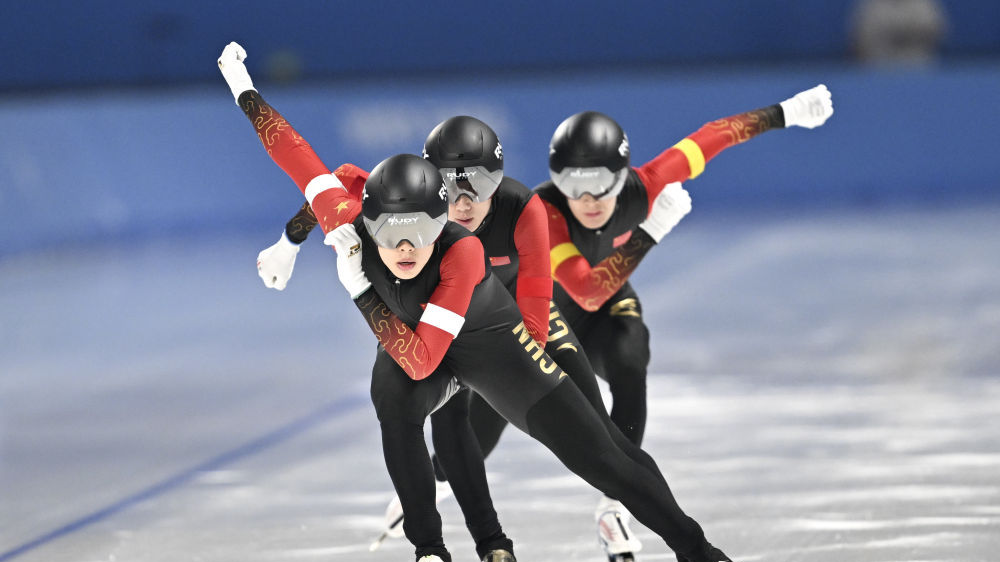 第26金！中国队夺得亚冬会速度滑冰男子团体追逐金牌
