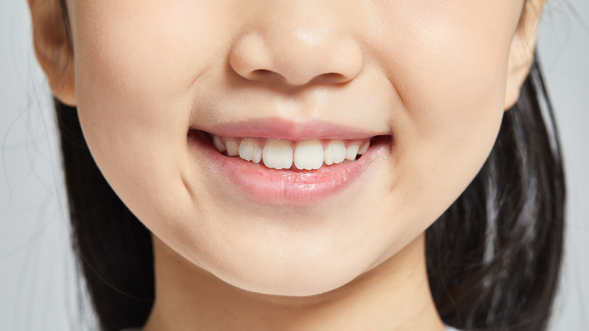 今日科普：乳牙早晚要换成恒牙，所以不用治？