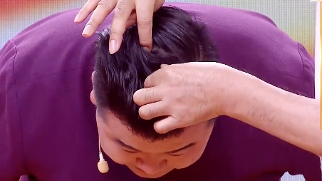 心烦静不下来？头顶一个穴位多按按，头脑清醒、心情舒畅