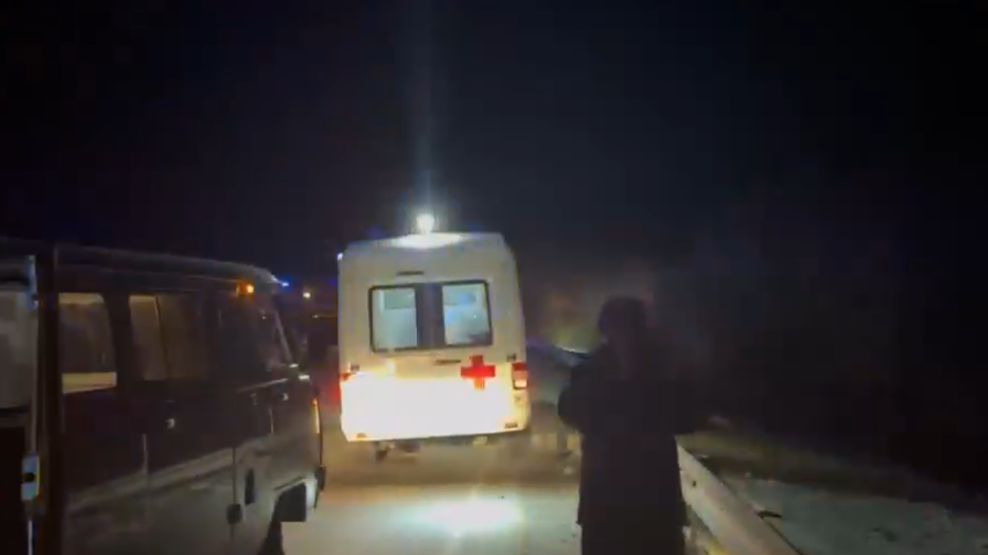 俄罗斯滨海边疆区一旅游大巴与货车相撞 已致3死5伤