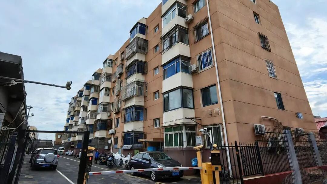 告别“扛罐上楼”！北园社区41号楼通了天然气