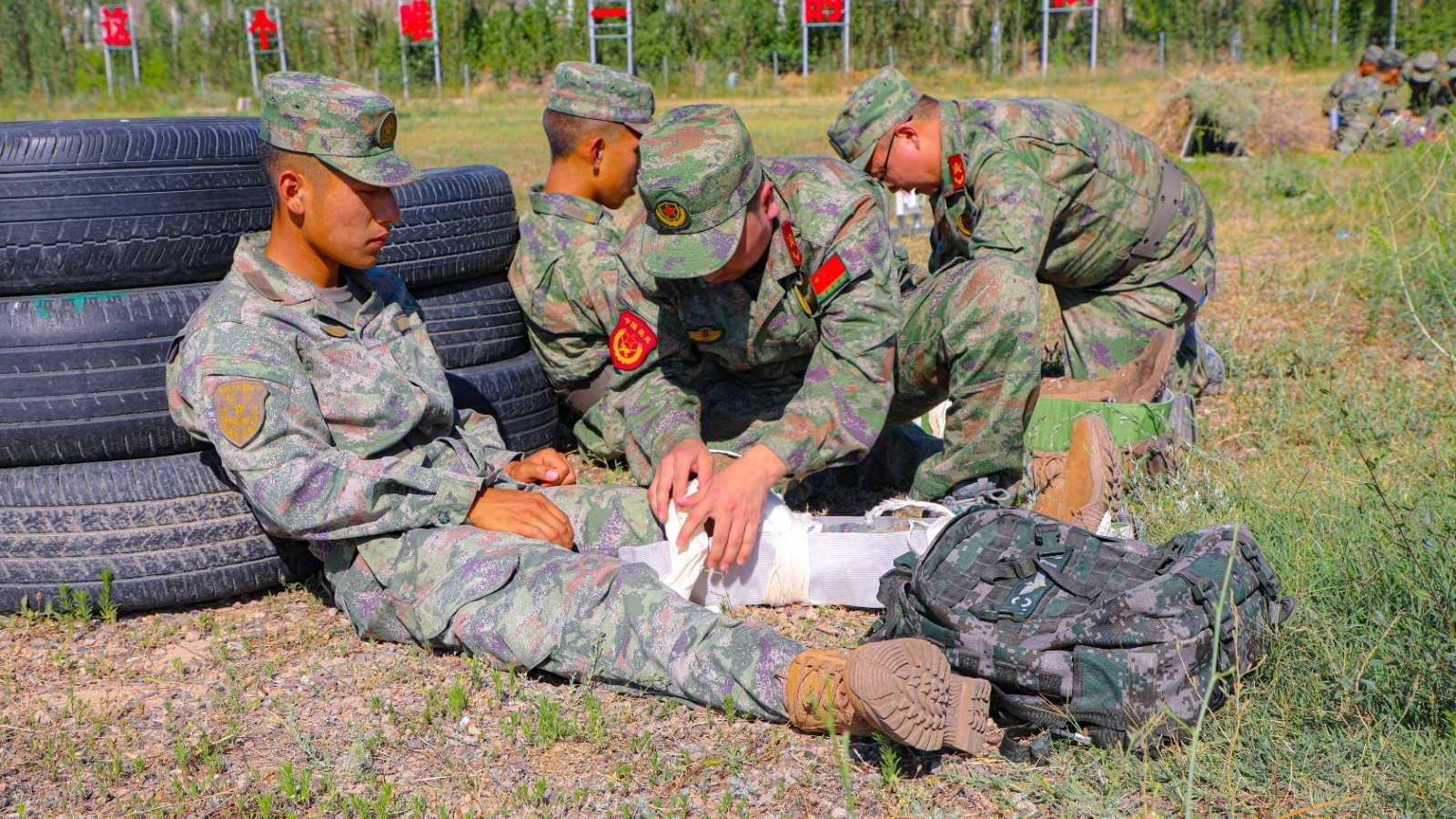 伊犁军分区组织伊犁州民兵岗位练兵比武：实战淬火，铸就钢铁力量