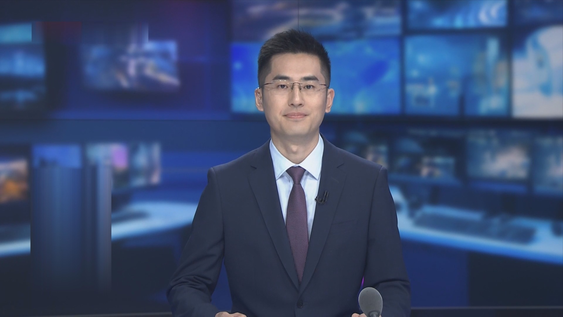 市委常委会召开会议 传达中央周边工作会议精神 市委书记尹力主持会议