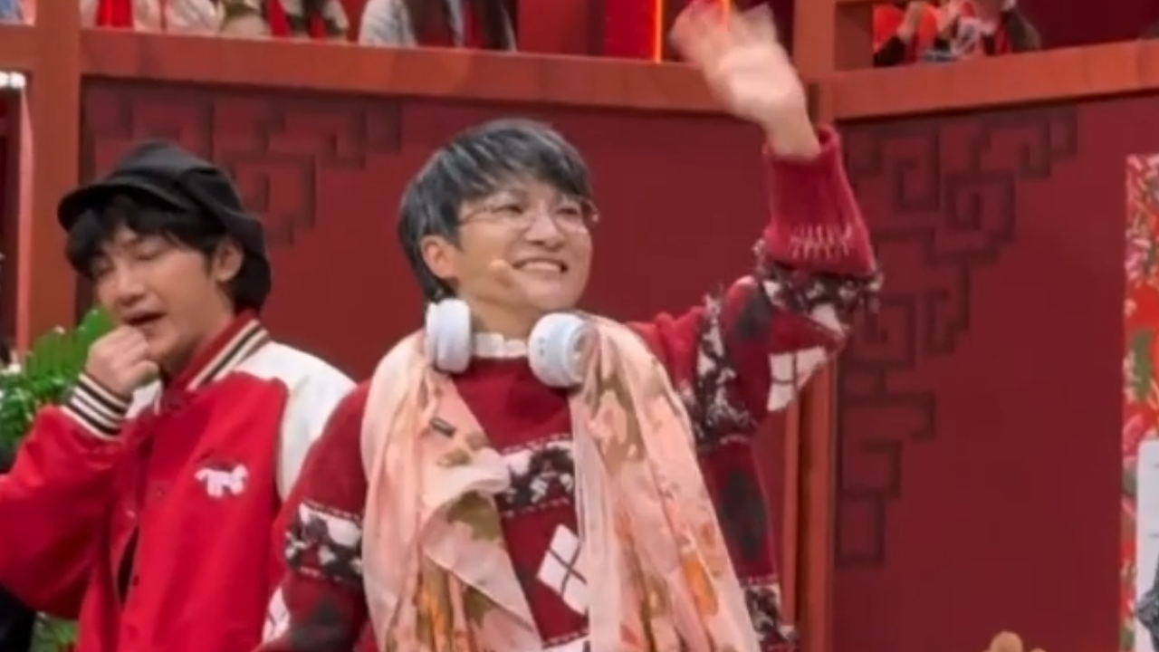 周深辽宁春晚录制路透曝光 搭档宋小宝演小品 周深辽宁春晚录制路透曝光 搭档宋小宝演小品