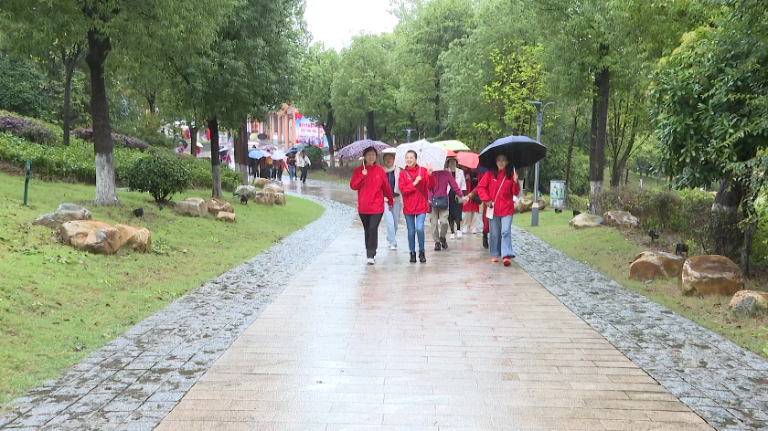 北京石景山、海淀、丰台3地军休干部走进丹江口 北京石景山、海淀、丰台3地军休干部走进丹江口