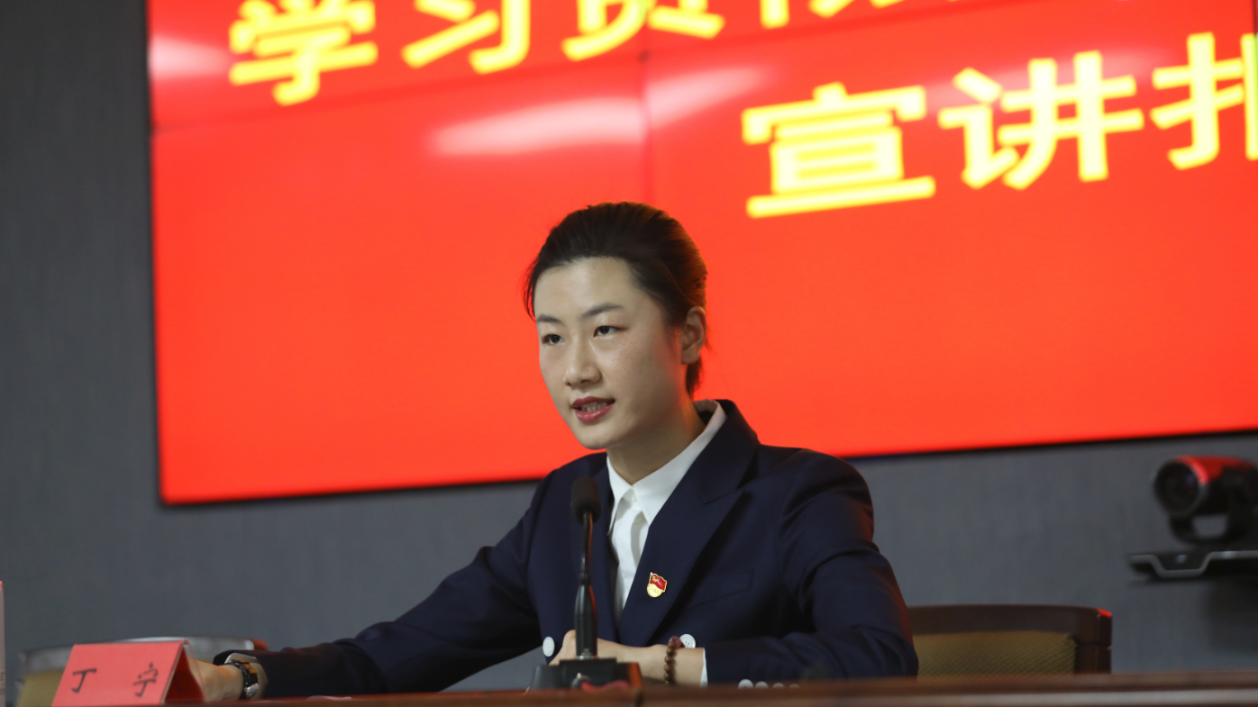 丁宁，已任北京市先农坛体育运动技术学校校长