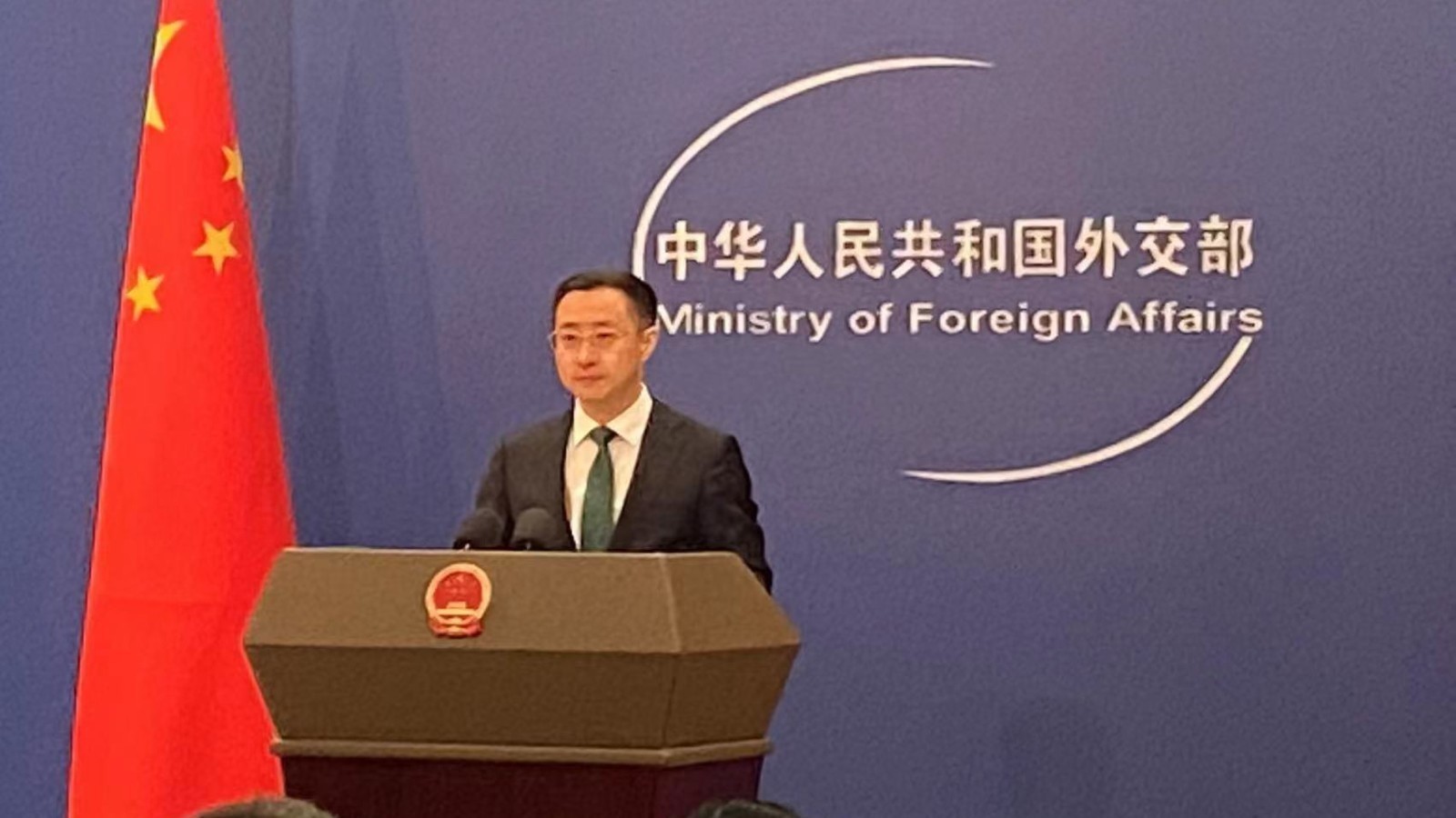 国际社会广泛关注中国政府一揽子增量政策，外交部回应