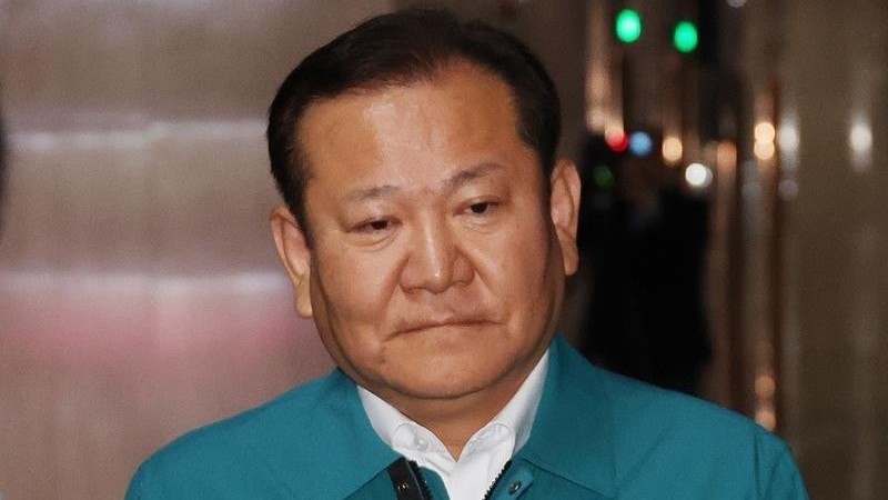 韩国法院发布对前行政安全部长官李祥敏的拘捕令