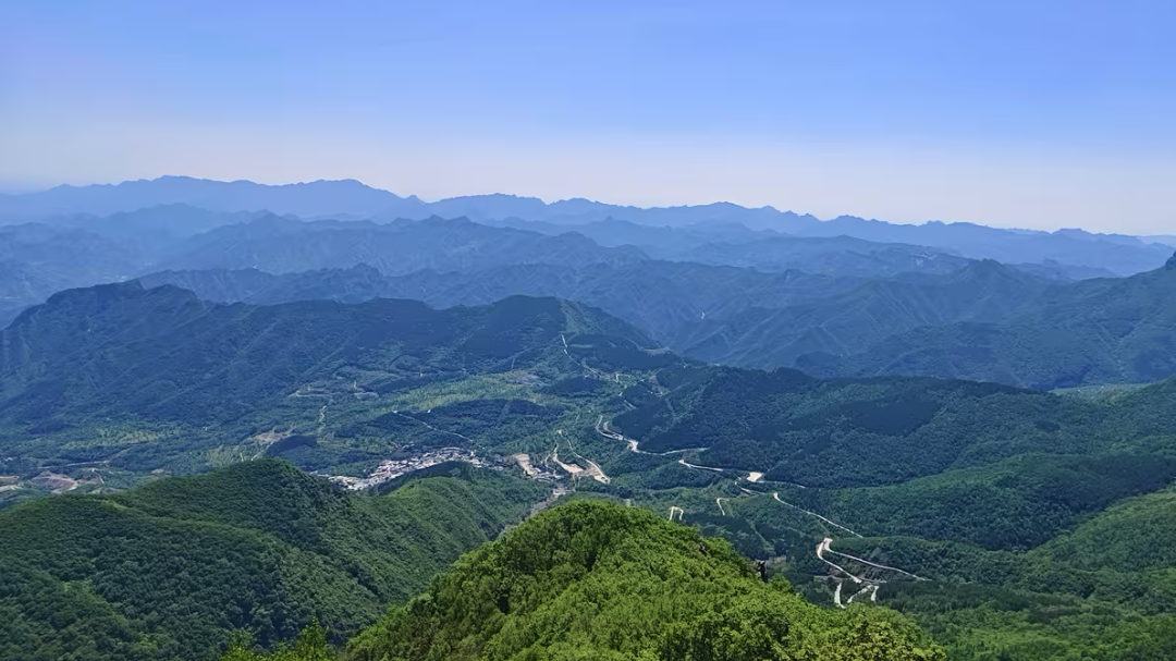 “青春代言 房山有我”征稿作品鉴赏：游百花山之巅，探银狐洞之幽