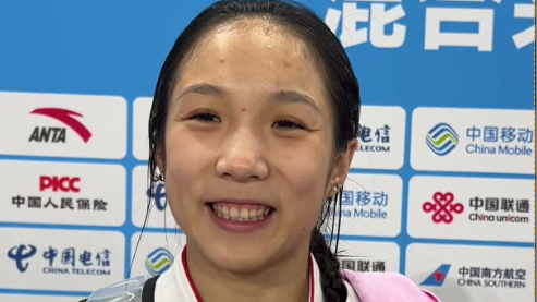 两天后的11月6日，许一瑾将搭档张家齐出战女子双人十米跳台