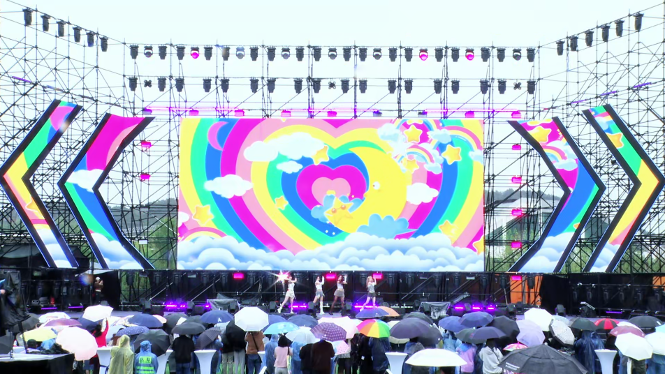 接下来的8天,来这里听音乐品百家美食→ 接下来的8天,来这里听音乐品百家美食→