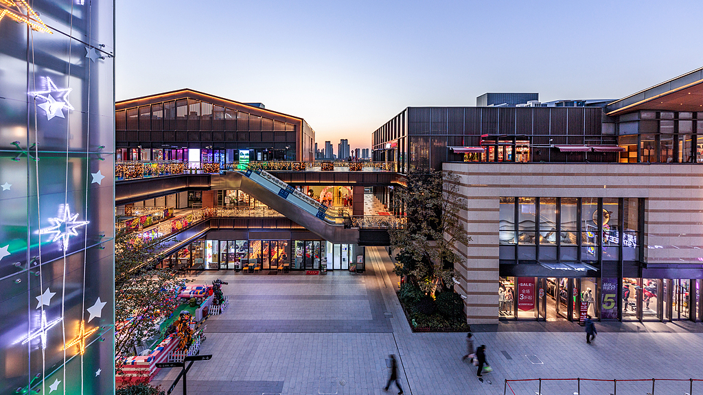 我国消费市场呈现哪些新趋势?还将有哪些惠民举措?商务部回应 我国消费市场呈现哪些新趋势?还将有哪些惠民举措?商务部回应