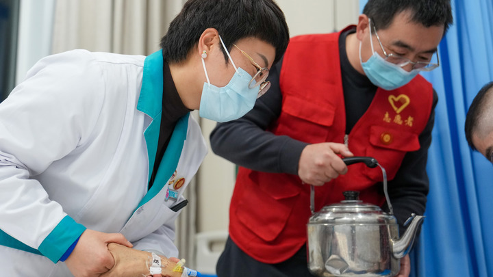 谁是焐热寒夜的人 谁是焐热寒夜的人