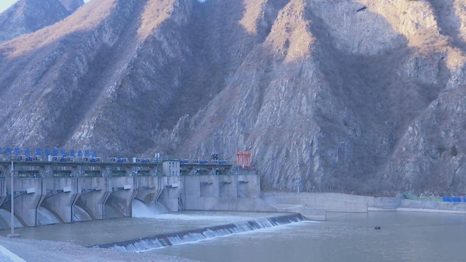 永定河综合治理与生态修复进入施工建设高峰期