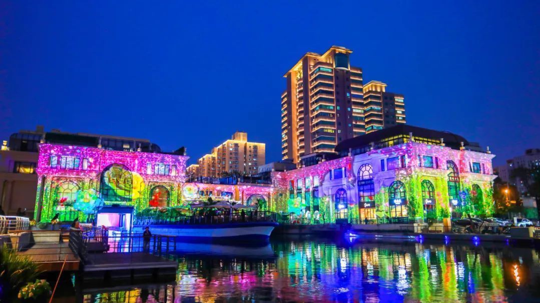 最最最最“靓”灯光秀等你解锁—— 最最最最“靓”灯光秀等你解锁——