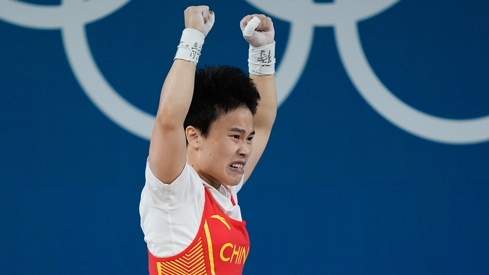 3金2银1铜!中国举重成功卫冕两金 花游首夺奥运金牌 3金2银1铜!中国举重成功卫冕两金 花游首夺奥运金牌