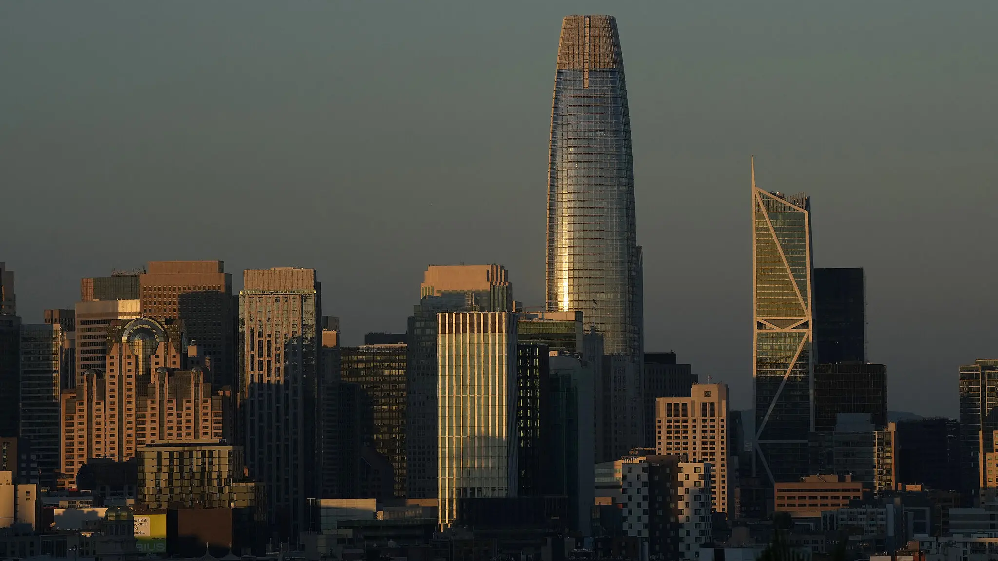 美国旧金山大规模停电 超12万居民受影响 美国旧金山大规模停电 超12万居民受影响