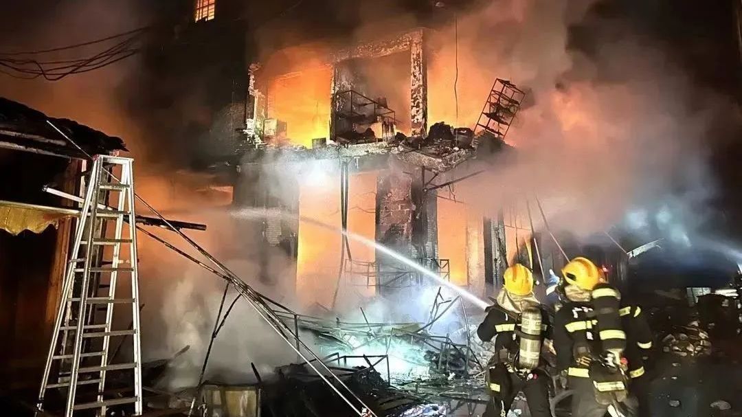 仅3秒！爆炸性燃烧！有人随身携带→