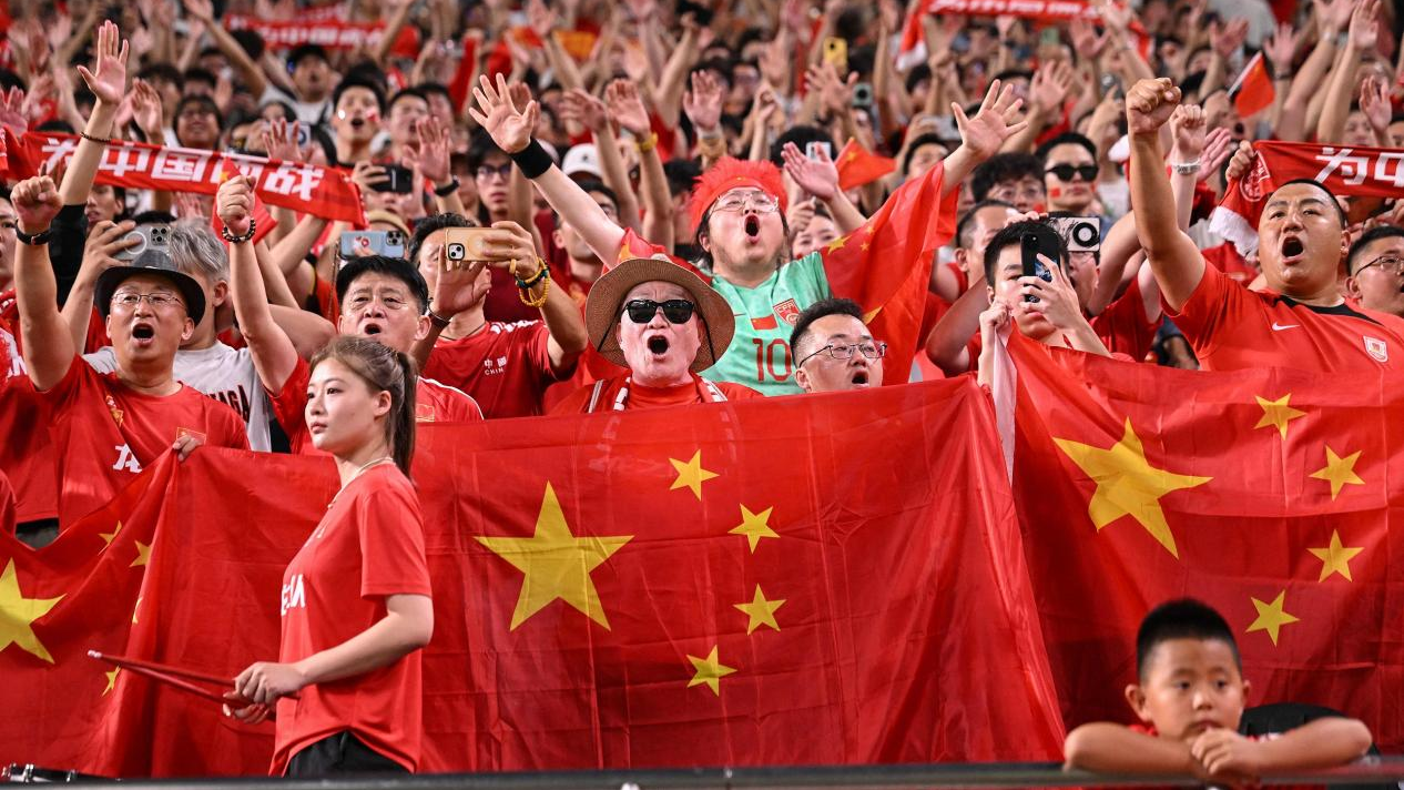 国足0-7惨败日本!央视缺席,“爱奇艺花钱看不了”冲上热搜榜第一 国足0-7惨败日本!央视缺席,“爱奇艺花钱看不了”冲上热搜榜第一