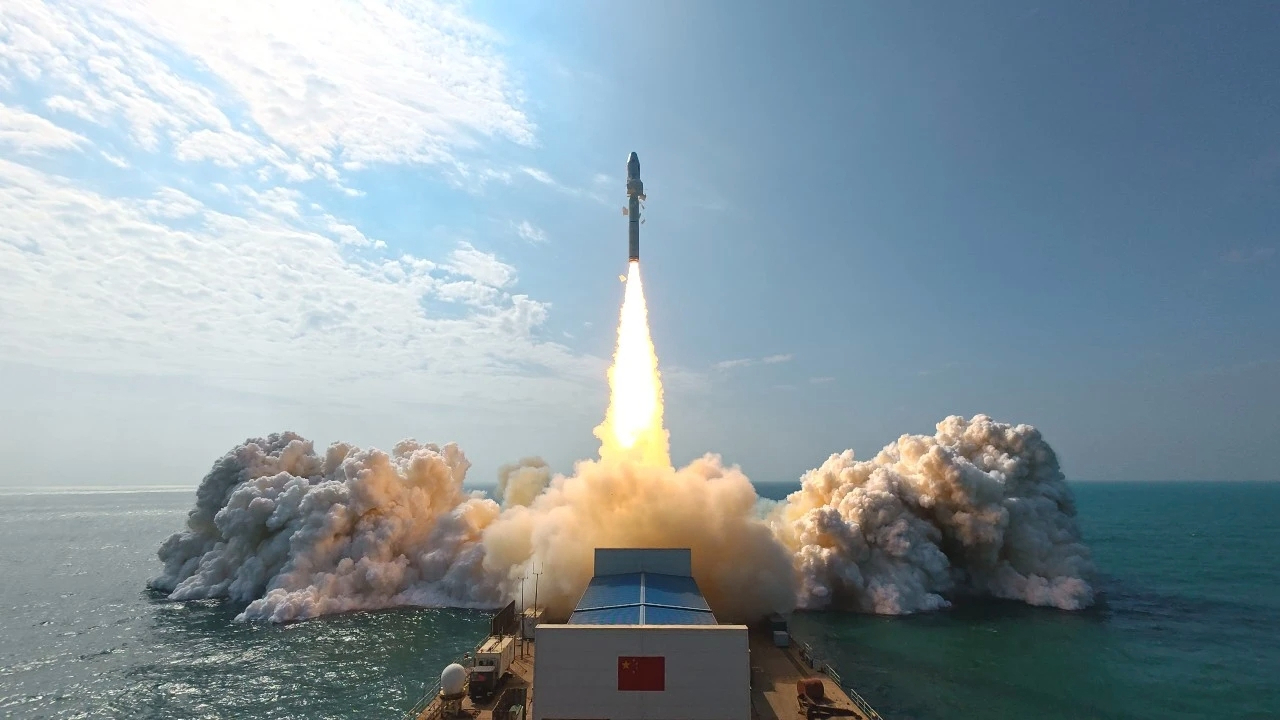 “亦庄箭”发射“亦庄星” 捷龙三号遥九海上发射圆满成功 “亦庄箭”发射“亦庄星” 捷龙三号遥九海上发射圆满成功