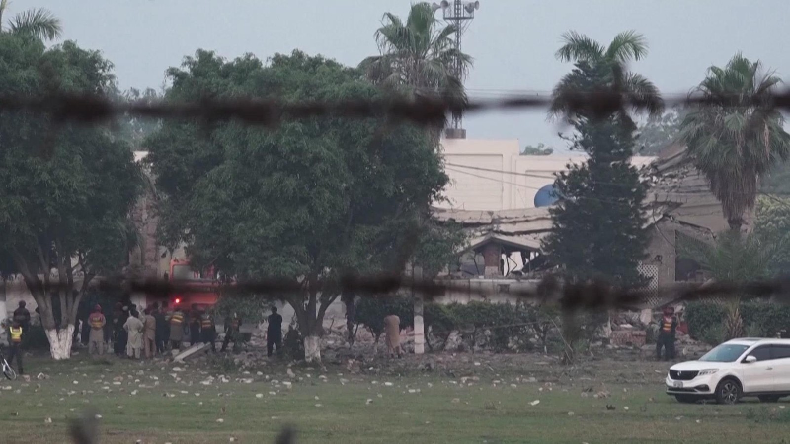 印巴冲突:巴方称死伤平民增加 印度多地机场仍关闭 印巴冲突:巴方称死伤平民增加 印度多地机场仍关闭