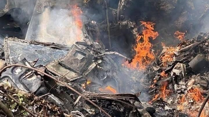 菲律宾一军用直升机坠毁 已致6人死亡