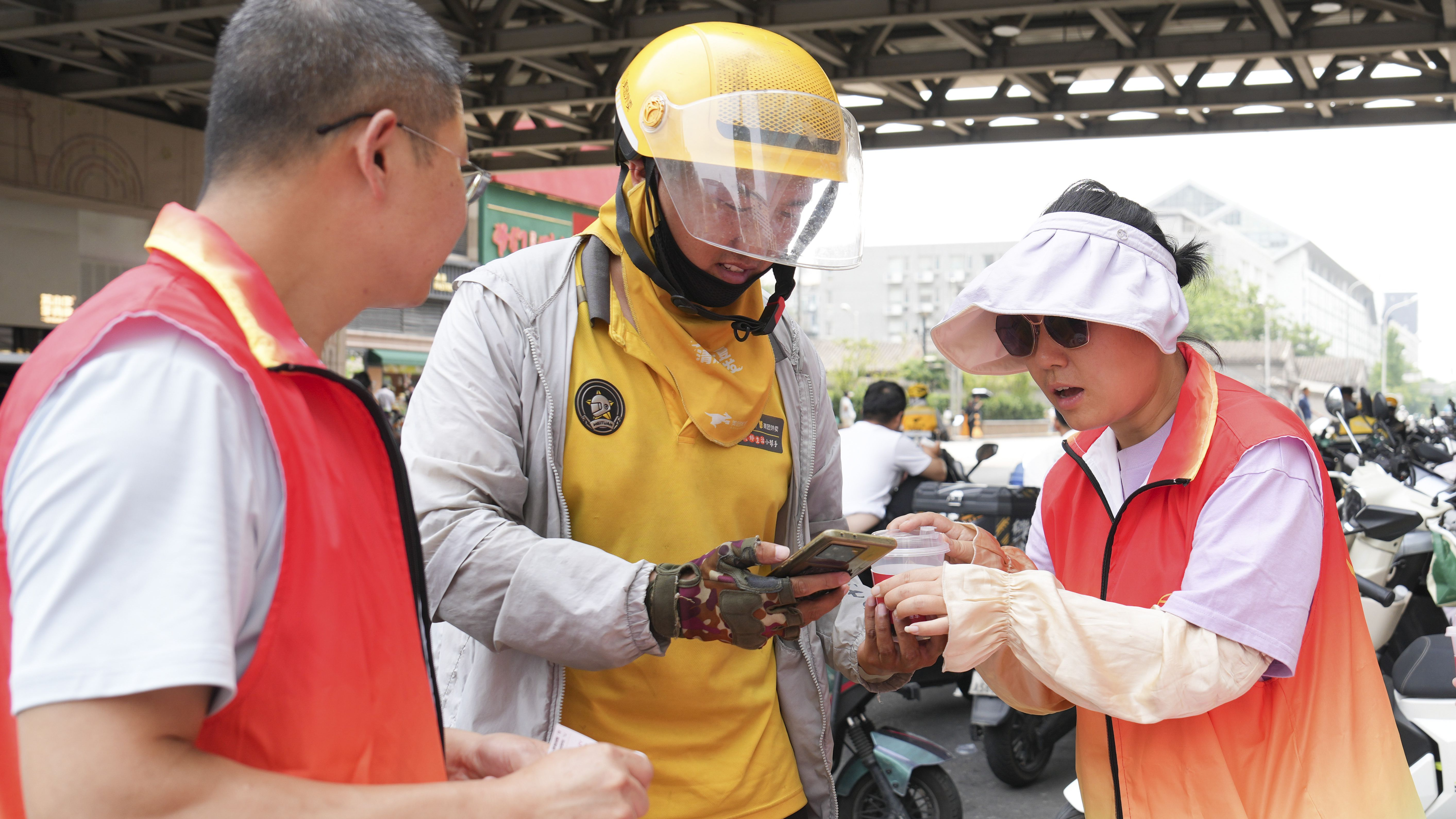 第一时间掌握！首个国家级高温健康风险预警来了