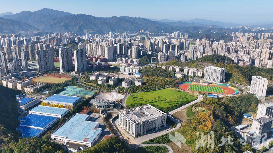 胡润发布高职院校最美校园20强 十堰这家院校榜上有名