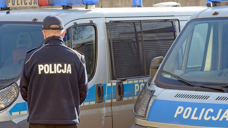 波兰一学生因涉嫌策划恐怖袭击被捕 波兰一学生因涉嫌策划恐怖袭击被捕