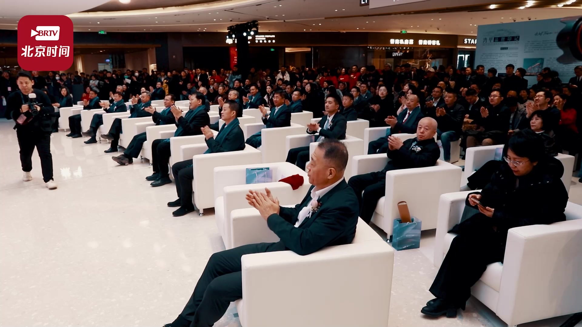 通州“湾里”正式开业!邮储信用卡焕新消费助力打造新地标 通州“湾里”正式开业!邮储信用卡焕新消费助力打造新地标