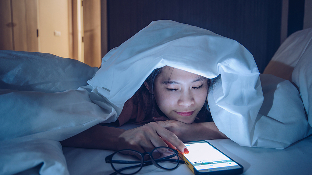 国家安全机关:某境外组织大力资助“躺平网红” 国家安全机关:某境外组织大力资助“躺平网红”