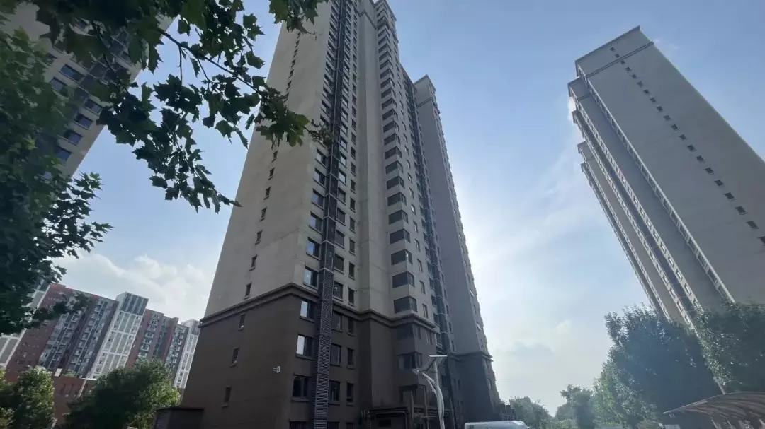 回迁多年办不了房产证!“孩子没法在附近上学,没法落户口……” 回迁多年办不了房产证!“孩子没法在附近上学,没法落户口……”