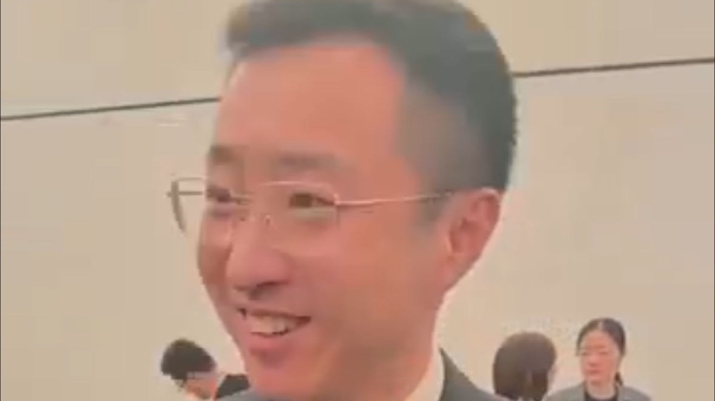 来自外交部发言人的“吐槽”,林剑自嘲“天选打工人” 来自外交部发言人的“吐槽”,林剑自嘲“天选打工人”