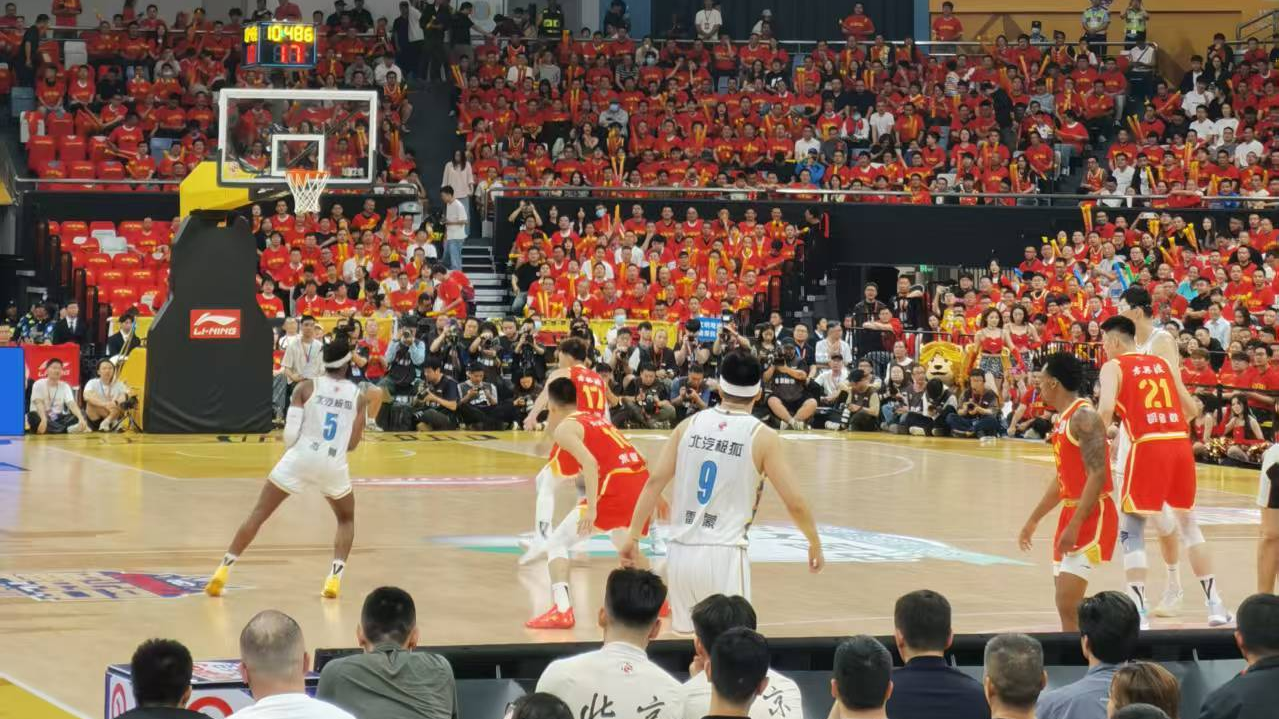 CBA总决赛首场对决 北京北汽收获开门红