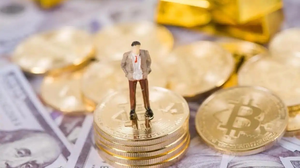 境外保险再遭“点穴”,佣金驱动的“地下保单”何以上岸 境外保险再遭“点穴”,佣金驱动的“地下保单”何以上岸