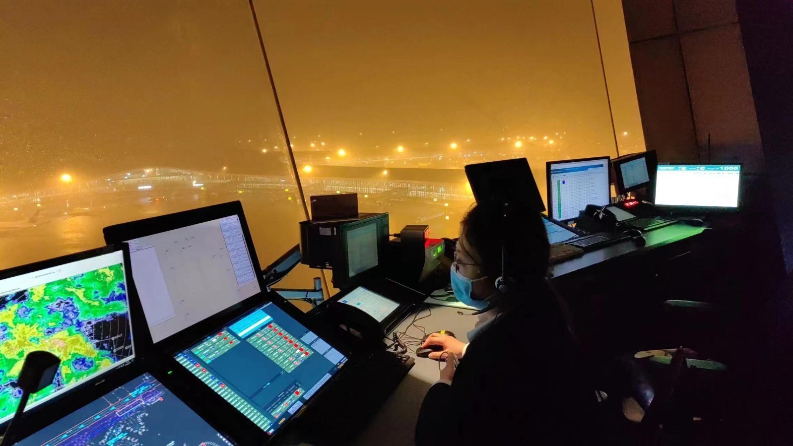 闻“汛”而动 大兴机场全力应战持续强降雨天气 闻“汛”而动 大兴机场全力应战持续强降雨天气