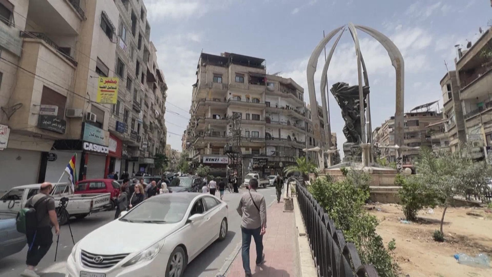 以色列空袭叙总统府附近目标 重申保护德鲁兹社区 以色列空袭叙总统府附近目标 重申保护德鲁兹社区