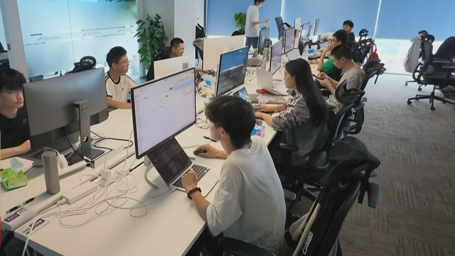 北京布局Token经济加快建设AI“词元工厂”