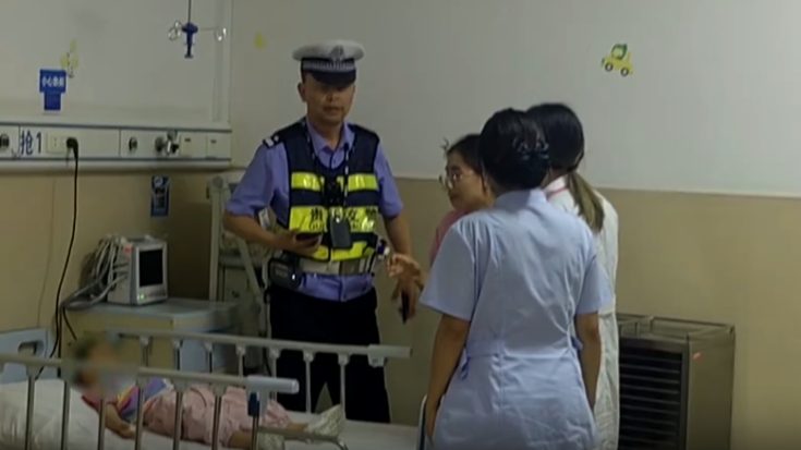 急!三岁女孩误吞水银 交警火速送医 急!三岁女孩误吞水银 交警火速送医