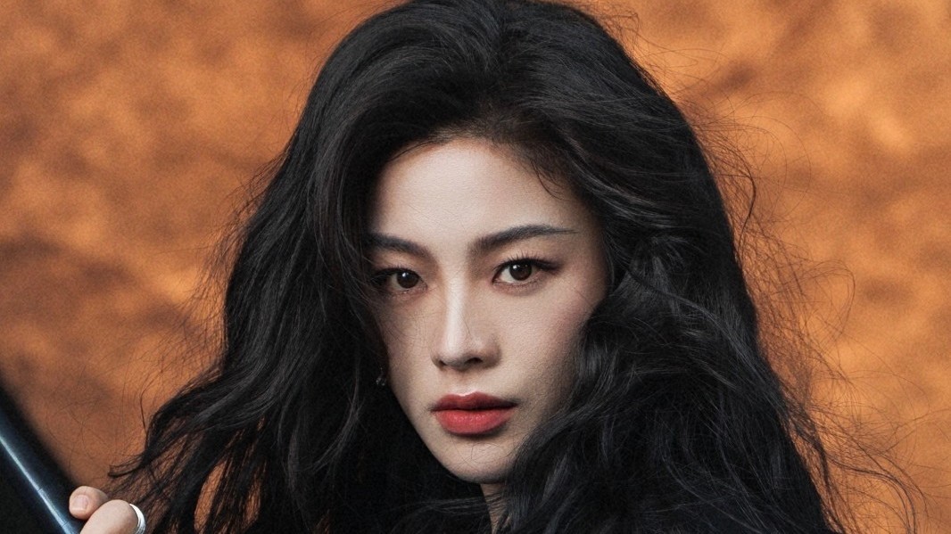 陈丽君以一身ALLBLACK穿搭亮相2025中国电影大数据荣誉之夜入场式 陈丽君以一身ALLBLACK穿搭亮相2025中国电影大数据荣誉之夜入场式