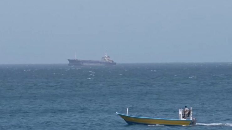 美军被曝正用机器人在霍尔木兹海峡排雷