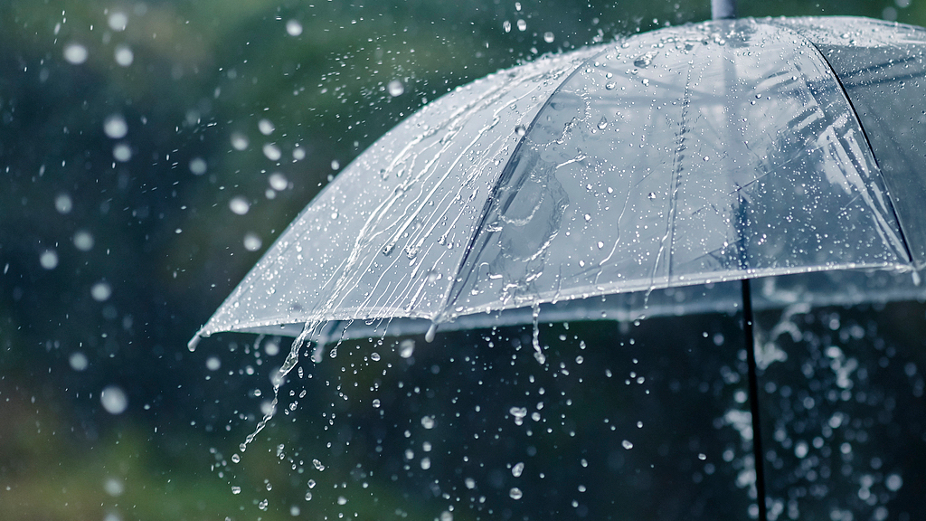 今天午后北京将迎明显降雨,雷雨时阵风可达7级左右 今天午后北京将迎明显降雨,雷雨时阵风可达7级左右