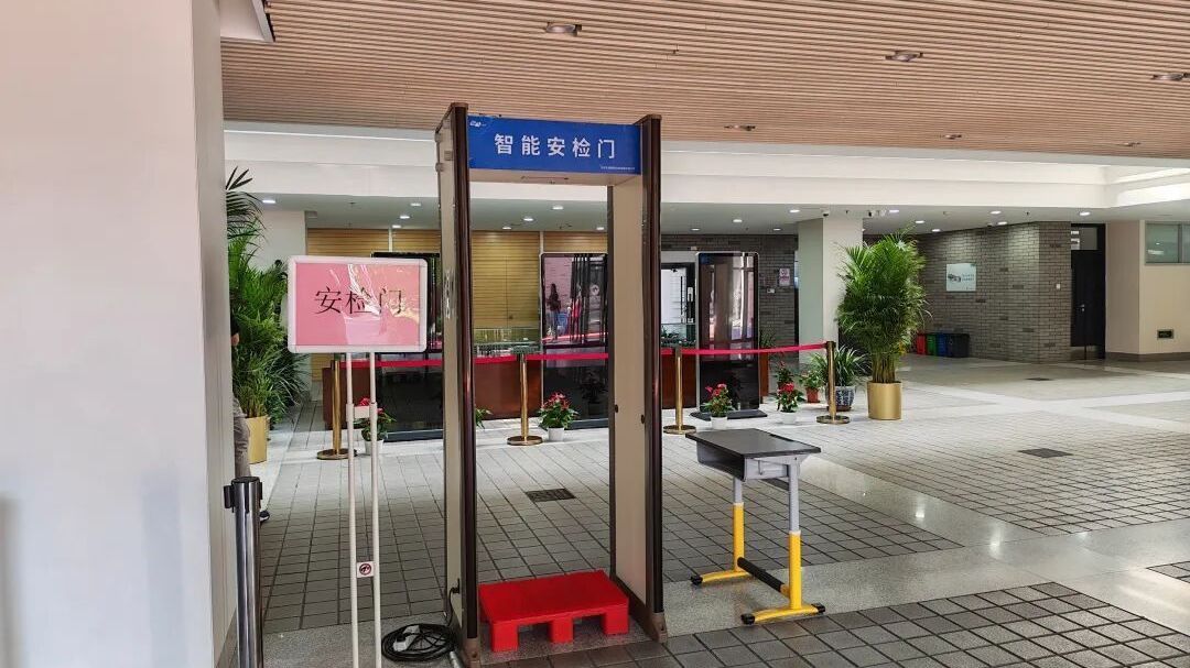 “禁止携带智能眼镜进入”！北京高考考点准备就绪
