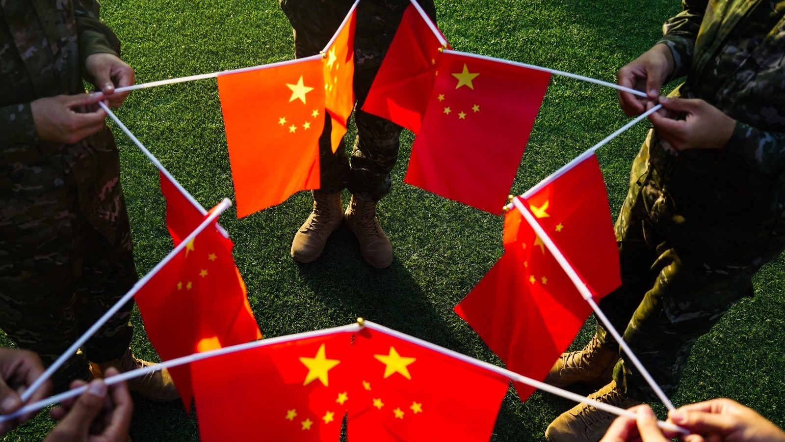 告白祖国!武警官兵深情奏唱《我和我的祖国》,太好听了! 告白祖国!武警官兵深情奏唱《我和我的祖国》,太好听了!