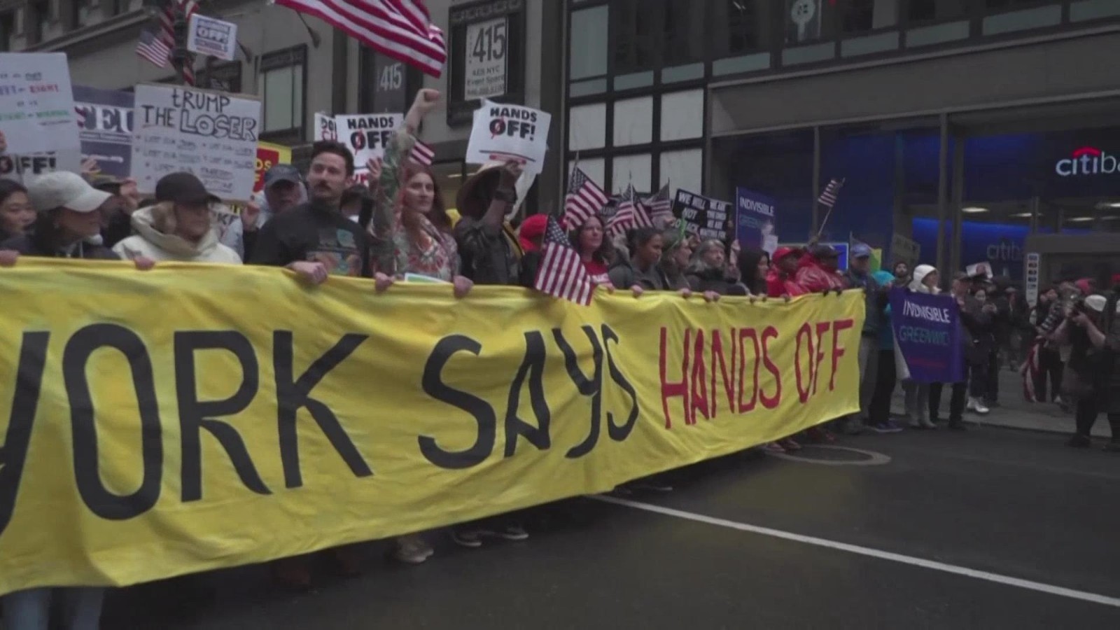 美“对等关税”部分生效 欧美多国抗议特朗普关税政策 美“对等关税”部分生效 欧美多国抗议特朗普关税政策