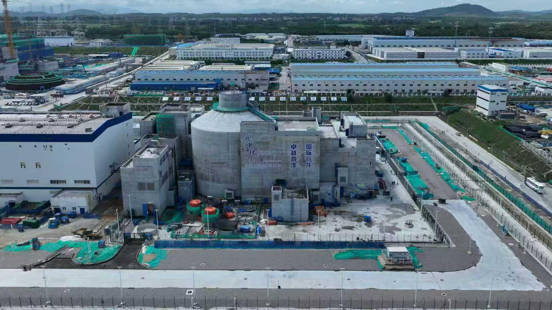 “玲龙一号”全球首堆冷试成功,建成投运后每年可发电10亿度 “玲龙一号”全球首堆冷试成功,建成投运后每年可发电10亿度